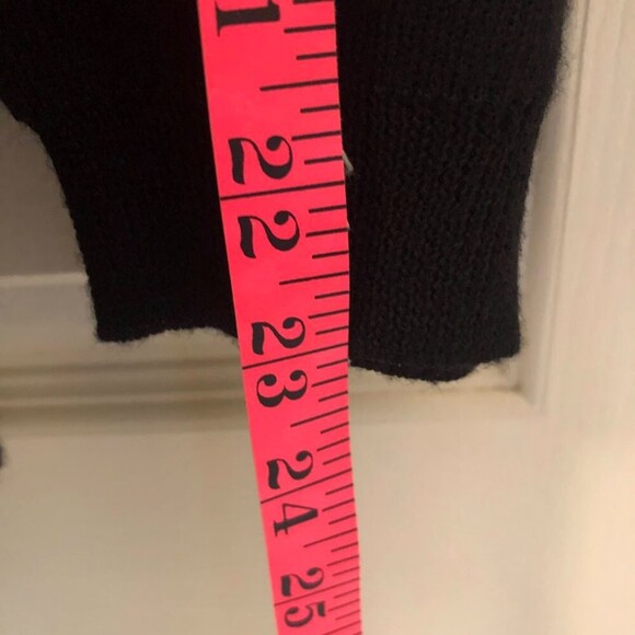 Vintage Westbound Women's Black V Neck Grandma Button Cardigan Sweater Medium - Picture 8 of 10